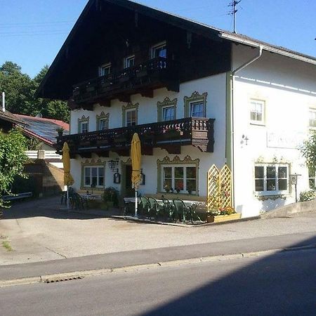 Pension Inntalhof Grossholzhausen Buitenkant foto
